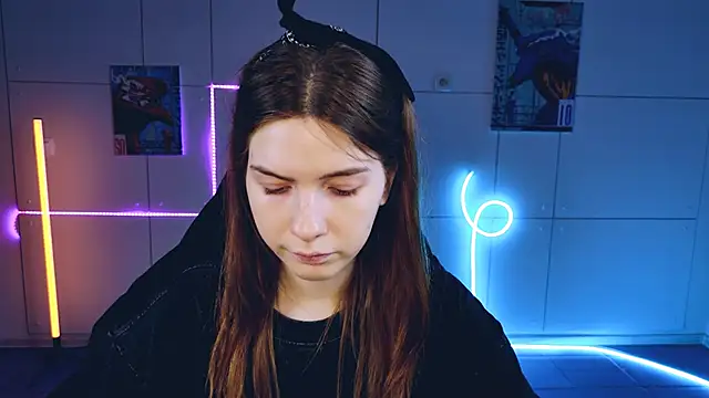 Snapshot of AliceCUNTach chatting on September 2025 05:10:02 AM AliceCUNTach online show from September 2025 05:10:02 AM