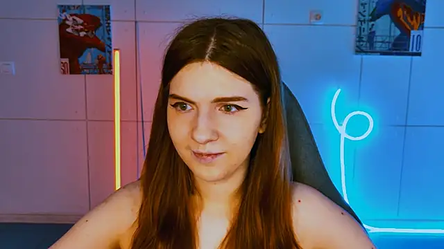 Snapshot of AliceCUNTach chatting on September 2025 05:13:01 AM AliceCUNTach online show from September 2025 05:13:01 AM