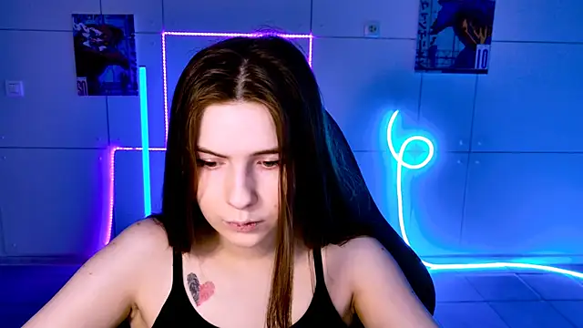 Snapshot of AliceCUNTach chatting on October 2025 05:14:01 AM AliceCUNTach online show from October 2025 05:14:01 AM