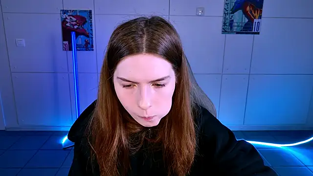 Snapshot of AliceCUNTach chatting on October 2025 05:04:02 AM AliceCUNTach online show from October 2025 05:04:02 AM