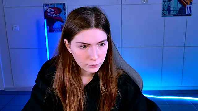 Snapshot of AliceCUNTach chatting on October 2025 05:08:01 AM AliceCUNTach online show from October 2025 05:08:01 AM