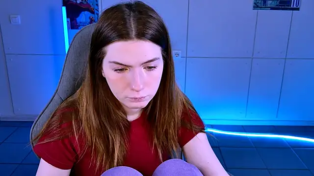 Snapshot of AliceCUNTach chatting on November 2025 05:10:02 AM AliceCUNTach online show from November 2025 05:10:02 AM