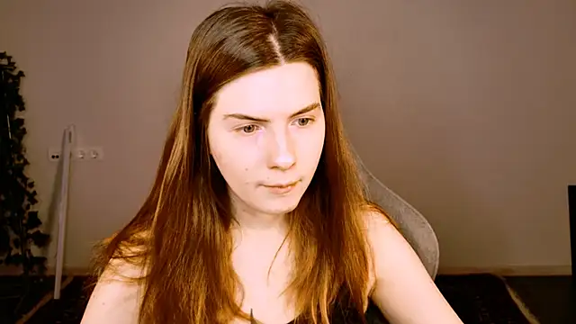 Snapshot of AliceCUNTach chatting on November 2025 05:11:01 AM AliceCUNTach online show from November 2025 05:11:01 AM