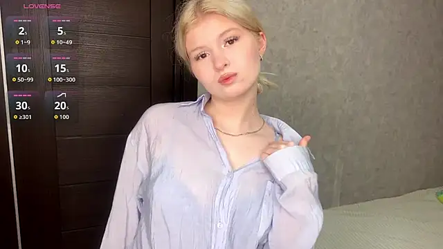 ShontaWasilko online show from April 2026 07:36:01 PM