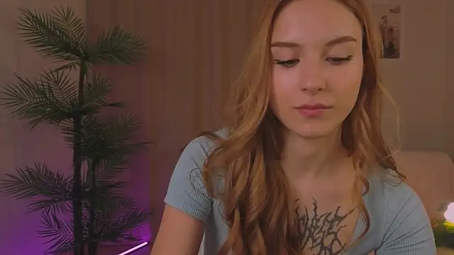 Vegas V online show from October 2025 03:00:01 PM