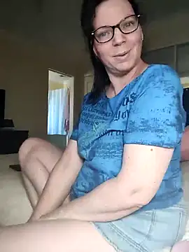 aussiepeaches online show from February 2025 02:45:01 AM