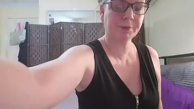 aussiepeaches online show from February 2026 12:59:02 AM