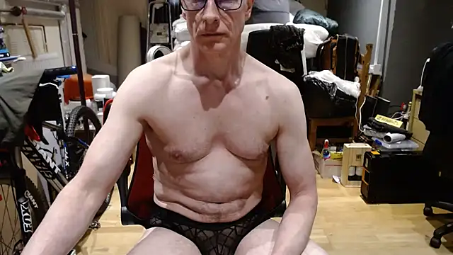 Hung2Mike online show from March 2026 09:32:01 PM