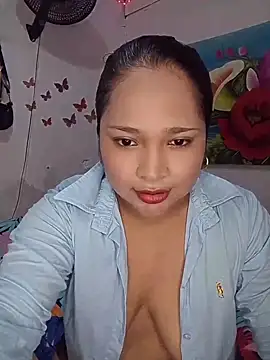 Angelly ricura online show from March 2026 06:03:01 PM