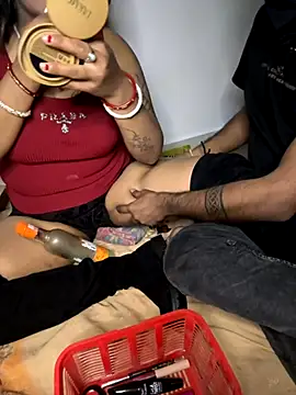 Snapshot of nishababybaby chatting on November 2025 04:33:01 PM nishababybaby online show from November 2025 04:33:01 PM