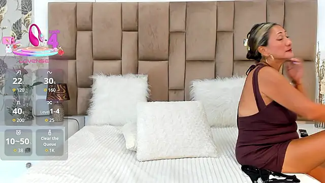 LizaMintelli online show from January 2026 01:14:01 PM