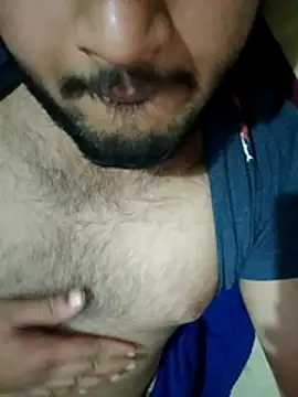 Snapshot of Mahabteegg chatting on February 2026 07:43:01 PM Mahabteegg online show from February 2026 07:43:01 PM