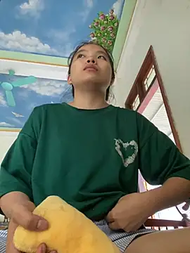 viluna online show from October 2025 02:42:01 AM