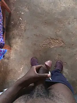 Snapshot of Madlabantu02 chatting on November 2025 03:49:02 AM Madlabantu02 online show from November 2025 03:49:02 AM