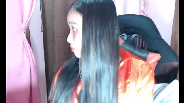 Snapshot of Chubby_HotLady chatting on October 2025 09:17:04 AM Chubby HotLady online show from October 2025 09:17:04 AM