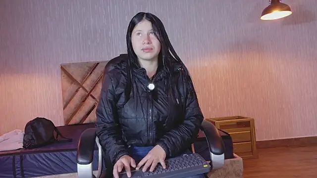 Olivia11  online show from February 2026 11:29:02 AM