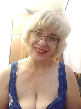 52MiaLove02 online show from November 2025 05:45:01 PM