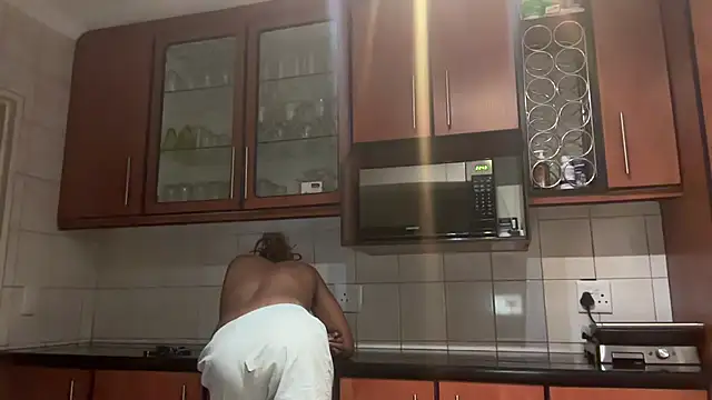 Cianda24 online show from April 2026 08:29:01 PM