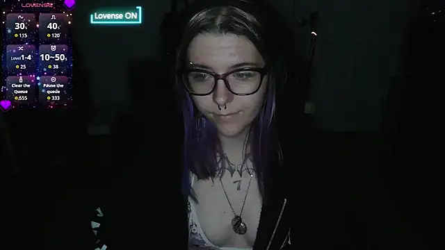 x3raven online show from September 2025 09:31:01 AM