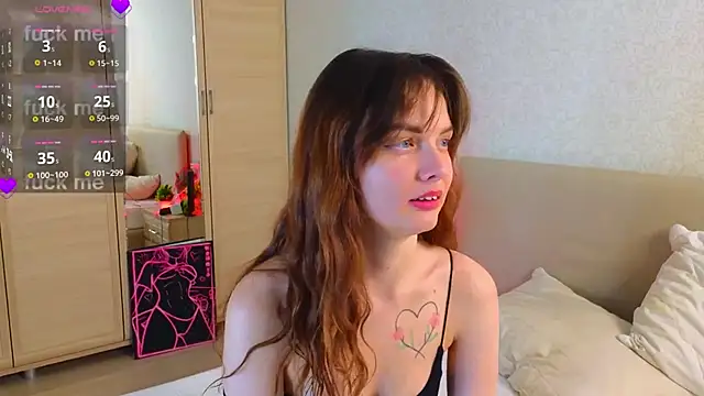 LisaDrake online show from November 2025 07:30:02 PM