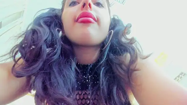 Jelly Bee online show from October 2025 07:52:01 PM