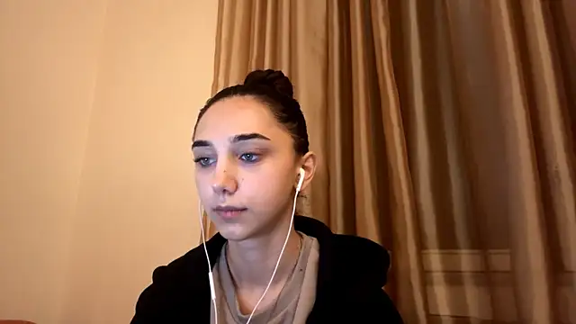 LinaMour online show from October 2025 10:08:02 PM