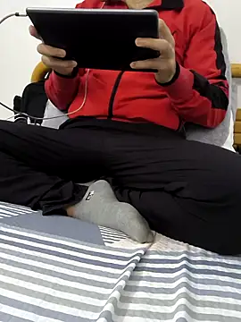 yazinyazin1 online show from November 2025 09:11:02 AM