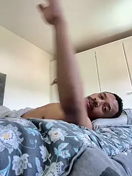 fitsexyman online show from October 2025 11:22:02 AM