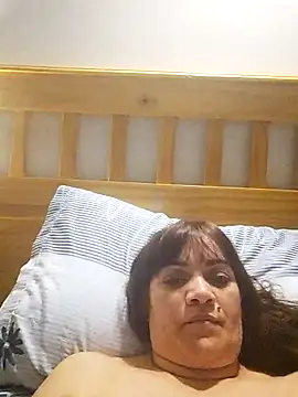 isabella931054 online show from September 2025 02:34:01 AM