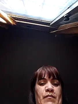 isabella931054 online show from October 2025 01:42:01 PM