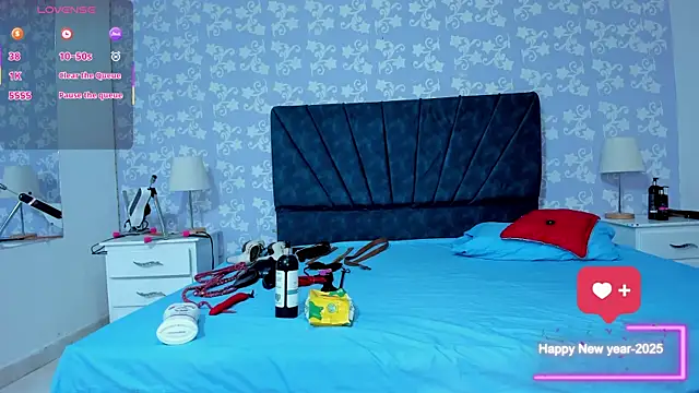 JisooLuv online show from October 2025 07:25:02 PM