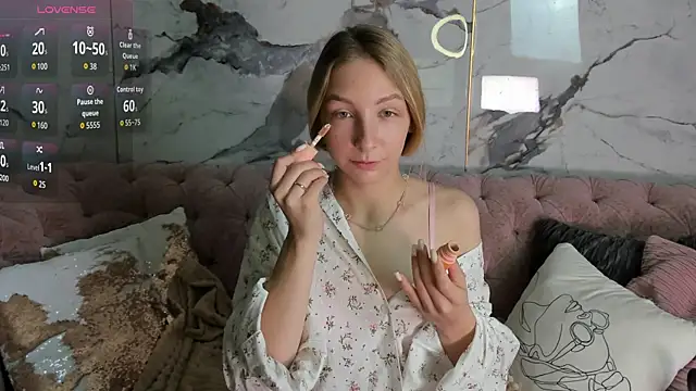 Snapshot of Virgin_Mind chatting on September 2025 01:10:01 AM Virgin Mind online show from September 2025 01:10:01 AM