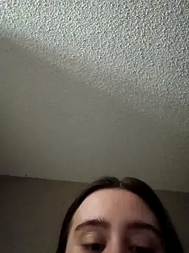 freakylittlebitch69 online show from October 2025 08:48:01 AM