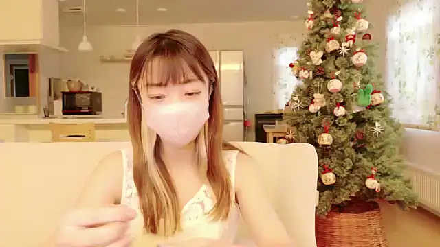 Snapshot of SUZU_1201 chatting on November 2025 11:47:01 PM SUZU 1201 online show from November 2025 11:47:01 PM