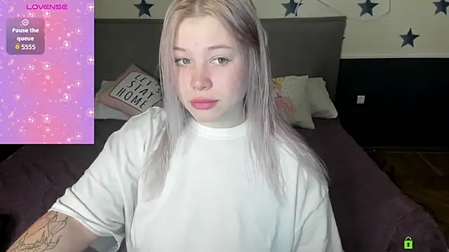 Diana Dream online show from November 2025 03:11:01 PM