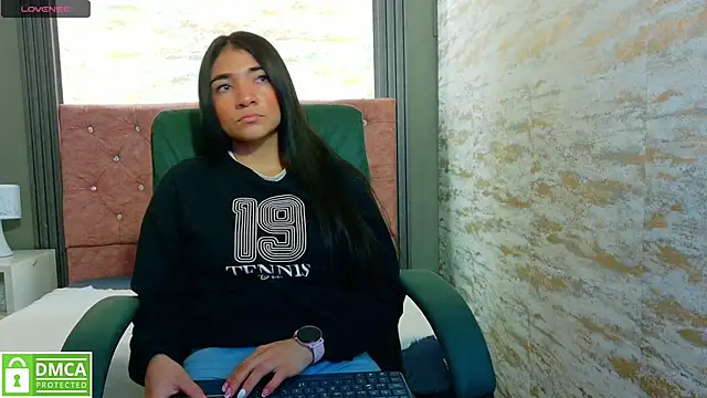 Aurora jones11 online show from September 2025 03:17:01 AM