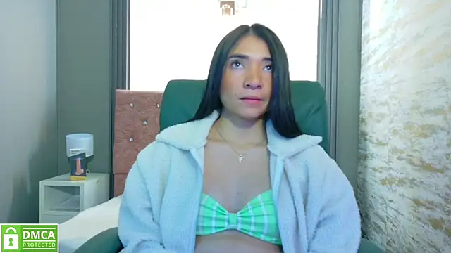 Aurora jones11 online show from October 2025 03:45:01 AM