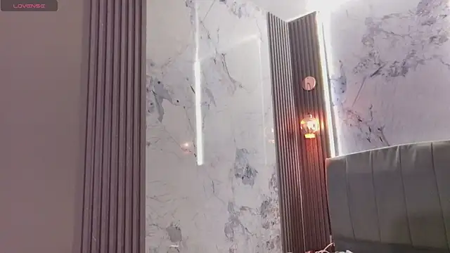 Aurora jones11 online show from October 2025 04:26:01 AM