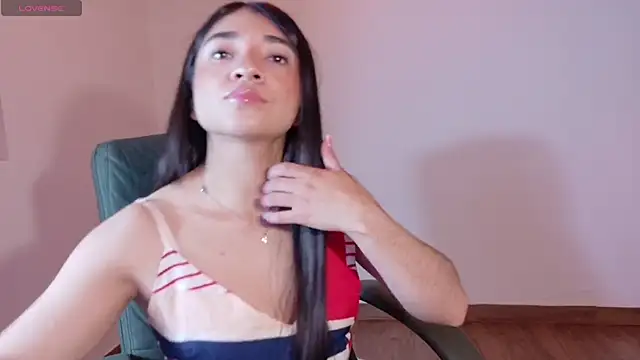 Aurora jones11 online show from October 2025 04:04:02 AM