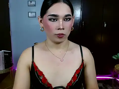 Kiethmadison Miller online show from November 2025 04:09:02 PM