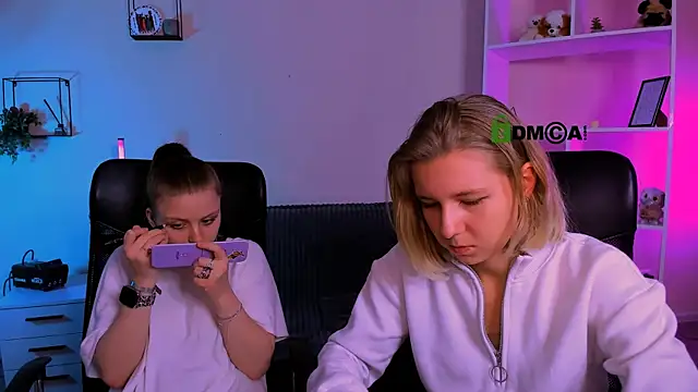 gloria bubble online show from November 2025 11:19:01 AM