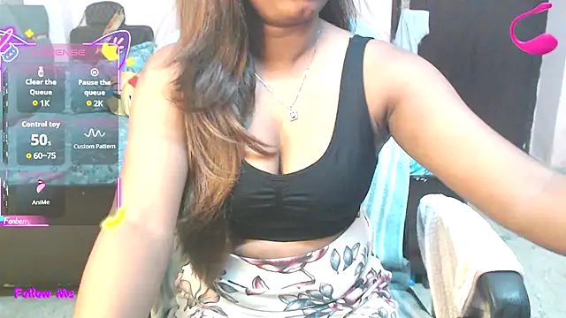 Snapshot of hot_riaa25 chatting on September 2025 05:14:01 PM hot riaa25 online show from September 2025 05:14:01 PM