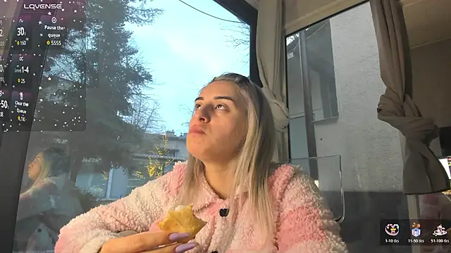 Ella Vee online show from February 2026 06:17:01 AM