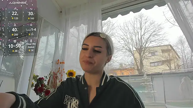 Ella Vee online show from March 2026 06:07:02 AM