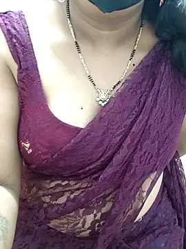 luci-queen online show from June 2026 07:21:02 AM