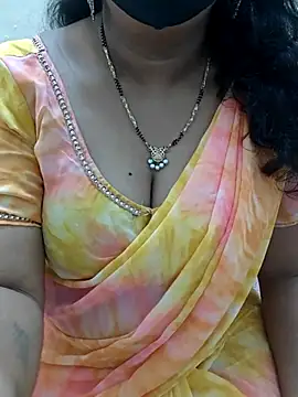 luci-queen online show from June 2026 07:18:02 AM