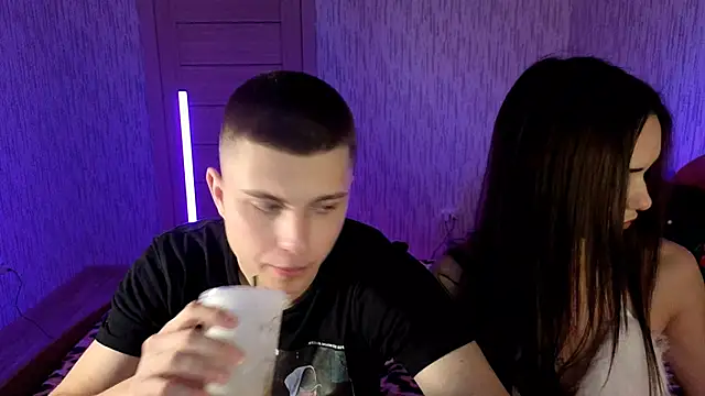 Snapshot of Denisx444 chatting on November 2025 07:18:02 AM Denisx444 online show from November 2025 07:18:02 AM