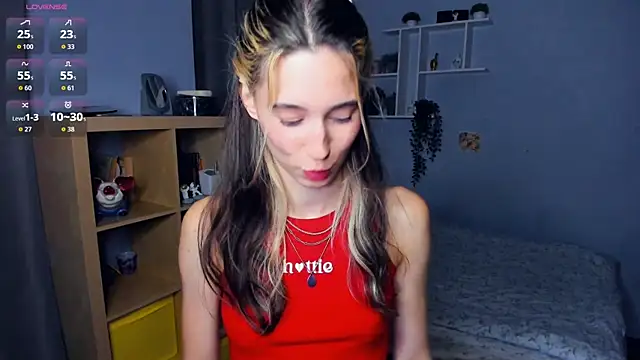 Snapshot of AntonettaTarring chatting on September 2025 07:31:01 AM AntonettaTarring online show from September 2025 07:31:01 AM