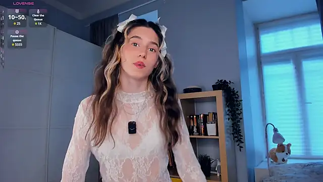 Snapshot of AntonettaTarring chatting on November 2025 07:30:02 AM AntonettaTarring online show from November 2025 07:30:02 AM