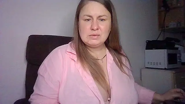 MartaXLove online show from September 2025 04:01:01 PM